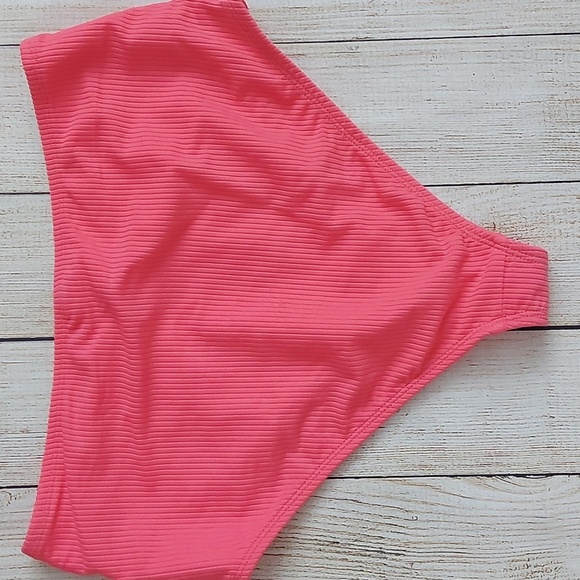 NWT Dippin' Daisy's Bikini Set Ribbed Texture Coral High Waist High Cut Size Med - Picture 4 of 7